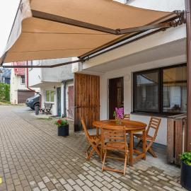 60 Vėtrungių，位于内林加的酒店