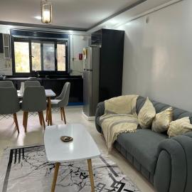 Tigzirth appartement moderne proche de la plage，位于Matriouene的酒店