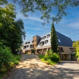 Hôtel La Cachette de Nina - Madame rêve - Saint-Girons,位于圣吉隆的酒店