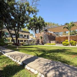 Hotel Boutique Luciérnaga Xochitepec，位于Chiconcuac的酒店