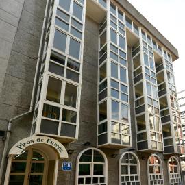 Hotel Picos De Europa，位于桑坦德的酒店