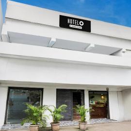 Hotel O Dombivali Formerly PK Lodging，位于Ulhasnagar的酒店
