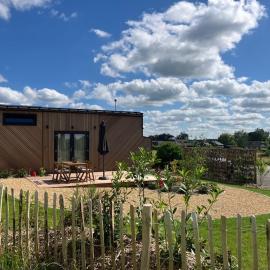 Au sentier de Verlaine - Tiny House à Paliseul - 4 pers - Ardenne，位于巴利瑟尔的酒店