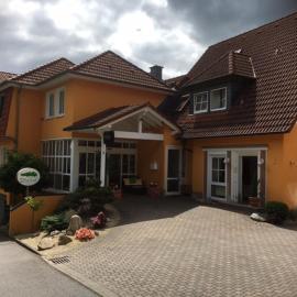 Haus am Park，位于巴特赫尔斯费尔德的酒店