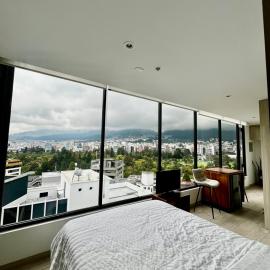 STUDIO Luxury View Edificio Harmony，位于基多的酒店