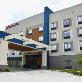 Hampton Inn Cabot,位于Cabot的酒店