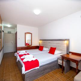 Apartments Palma，位于布德瓦的酒店