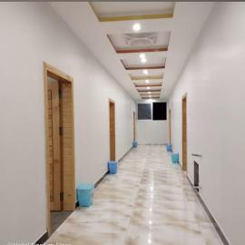 Hotel popeyes and restaurant，位于Chitra的酒店