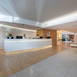 iH Hotels Milano Watt 13,位于米兰的酒店