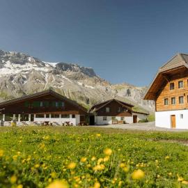 Berghotel Engstligenalp Adelboden，位于阿德尔博登的酒店