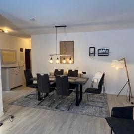 Timos Dahoam 93qm Balkon und familienfreundlich，位于内森尔旺的酒店