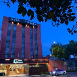Hotel Lepanto Reforma，位于墨西哥城的酒店