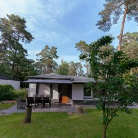 Waldblick I，位于Plötzky的酒店