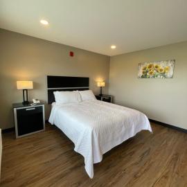 Four Seasons Inn，位于加利波利斯的酒店