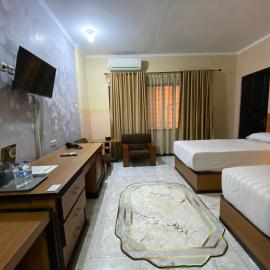 Nikita Hotel