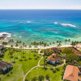 Kiahuna Plantation and Beach Bungalows by Castle，位于科洛阿的酒店