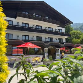 Hotel Seeblick,位于德布里阿赫的酒店