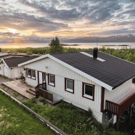Abisko Panorama House，位于阿比斯库的酒店
