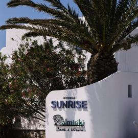 Myconian Sunrise Relais & Chateaux Hotel