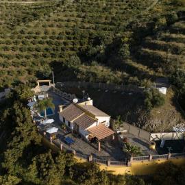 Cortijo de Carmen - Lujo Rustico en el Corazon de la Montaña，位于托罗克斯的酒店