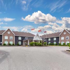 Quality Inn & Suites Oakville-Mississauga，位于奥克维尔的酒店