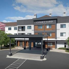 Courtyard by Marriott Colorado Springs South，位于科罗拉多斯普林斯的酒店