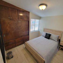 Punta Playa 2 bedroom house，位于恩塞纳达港的酒店
