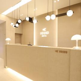 Hound Hotel Asan Terminal，位于牙山市的酒店