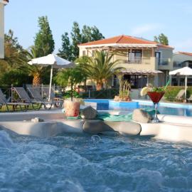 Imerti Resort Hotel，位于斯卡拉卡伦尼斯的酒店