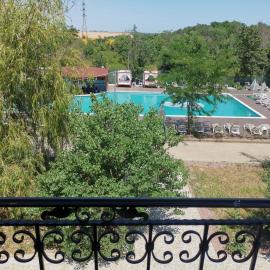 For Fun resort naturist libertin - adults only，位于科斯蒂内什蒂的酒店