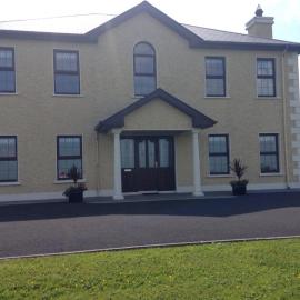 Clonoughter Heights，位于Glin的酒店