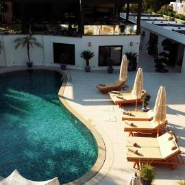 Taga Hotel
