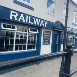 The Railway Crossings Inn，位于Wingate的酒店