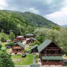 Hecaș Villas，位于Caşoca的酒店