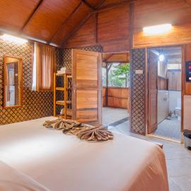 Kampung Bingo Glamping & Resto by Great Bali Villas，位于贝都古的酒店