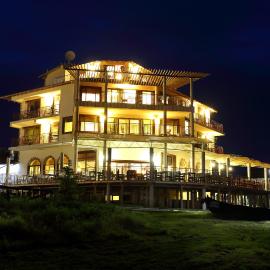 Seven Generations Winery Hotel，位于Mechka的酒店