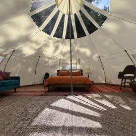 Tree Top Sanctuary Cowichan Valley，位于邓肯的酒店