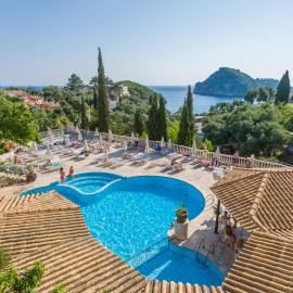 Paleokastritsa Palace - Adults Only，位于帕莱欧卡斯提撒的酒店