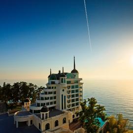 Castello Mare Hotel,位于科布列季的酒店