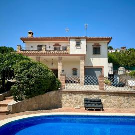 Casa rural El Arado，位于拜纳的酒店