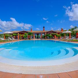Villa Barbarina - Nature Resort with Pool & Restaurant - Alghero，位于圣塔·马里亚·迪·帕尔玛的酒店