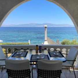 Maisonette by the sea，位于梅里逊的酒店