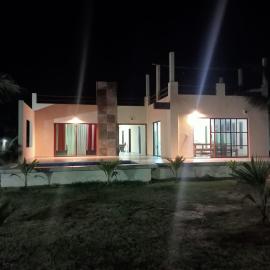 Natural- Mar，位于Barra de Cazones的酒店