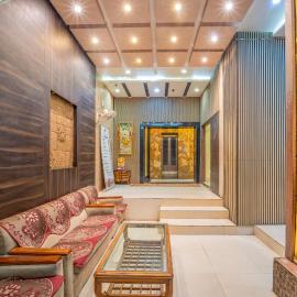 HOTEL AUGUSTO,位于瓦拉纳西的酒店