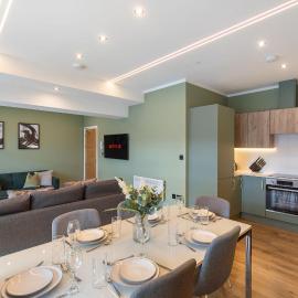 Luxurious & spacious central modern 2bed flat