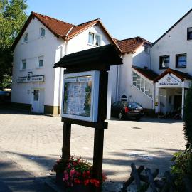 Hotel Restaurant Bieberstuben，位于门登的酒店