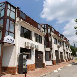 La Piazza Hotel，位于舒门的酒店