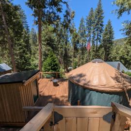 Big Woods Retreat，位于Miramonte的酒店