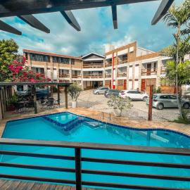 Falésia Praia Hotel