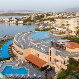 Leptos Panorama Hotel,位于卡拉马基的酒店
